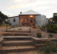 Cooks Cottage - Pubs and Clubs