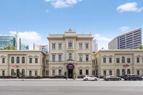 Adina Apartment Hotel Adelaide Treasury - Pubs and Clubs 0