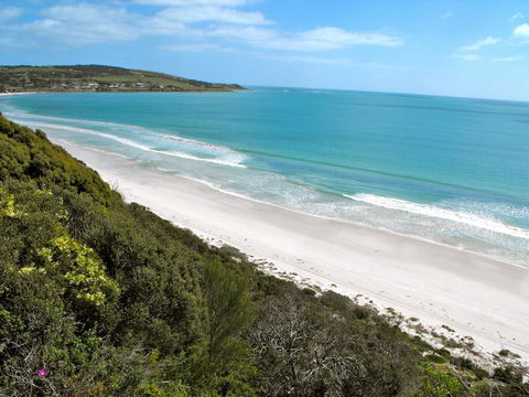 A Dune Escape - Pubs and Clubs 14