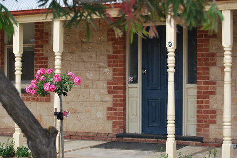 Jacaranda Cottage - Go Out 0