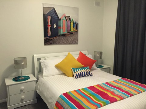 Seaview Sunset Holiday Apartments - Pubs and Clubs 14