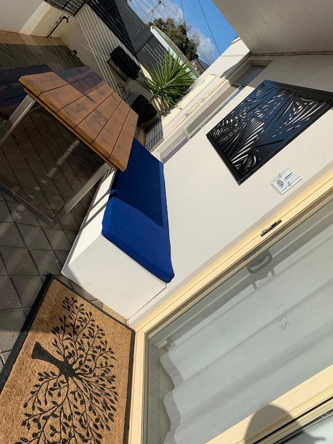 Seaview Sunset Holiday Apartments - Pubs and Clubs 3