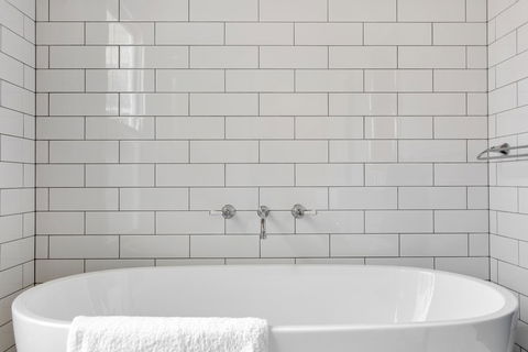 Grandview Accommodation - The Elm Tree Apartments - Pubs and Clubs 20