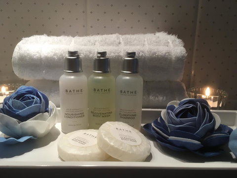 Wine And Roses Bed And Breakfast - Go Out 25