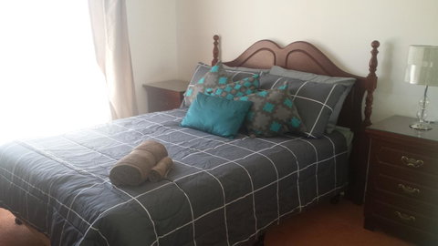 The Quorn-er House - Go Out 9