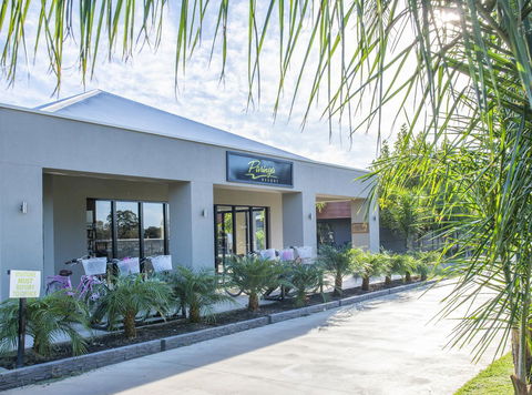 Paringa Resort - Pubs and Clubs 12