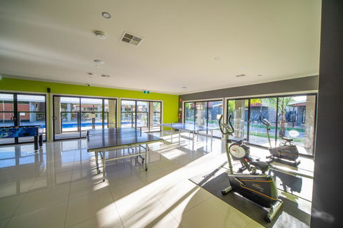 Paringa Resort - Pubs and Clubs 14