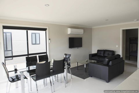 Paringa Resort - Pubs and Clubs 7