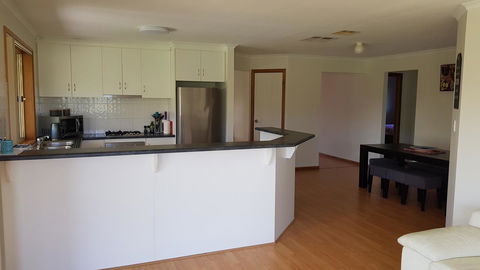 Aldinga Beach Overnighter Or Getaway Home - Pubs and Clubs 30