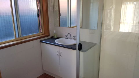 Aldinga Beach Overnighter Or Getaway Home - Pubs and Clubs 15