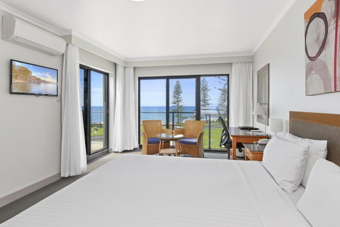 Ibis Styles Port Macquarie - Go Out 22