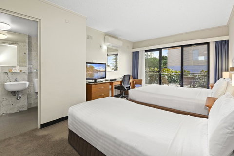Ibis Styles Port Macquarie - Go Out 35