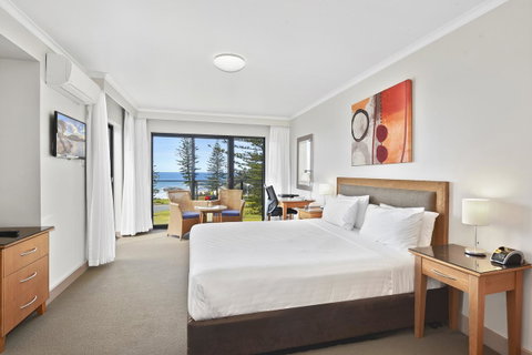 Ibis Styles Port Macquarie - Go Out 9