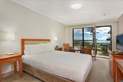 Ibis Styles Port Macquarie - Go Out 24