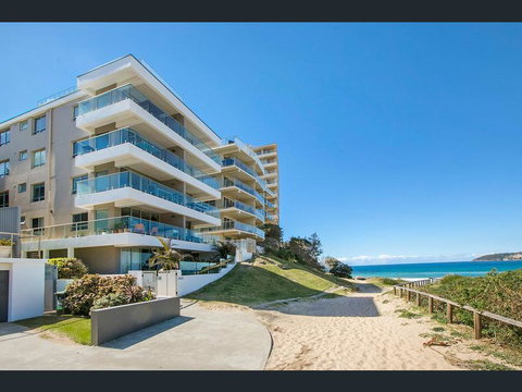 Beachfront Bliss - Go Out 19
