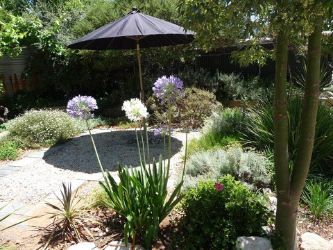 Country Bakehouse Accommodation - Pubs and Clubs 2