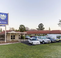 Bathurst Motor Inn - Pubs and Clubs