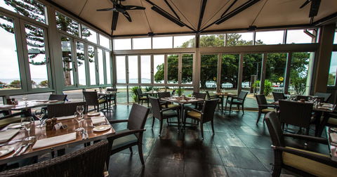 Port Lincoln Hotel - Pubs and Clubs 43