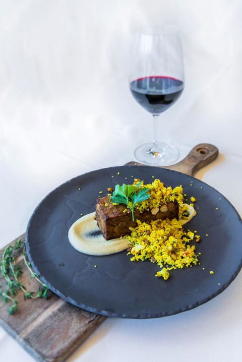 Port Lincoln Hotel - Pubs and Clubs 24
