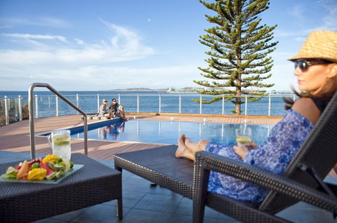 Port Lincoln Hotel - Pubs and Clubs 22