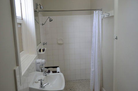 105 On The Park - Pubs and Clubs 10