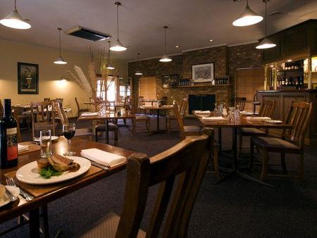 Clare Central - Pubs and Clubs 37