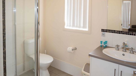 Wallaroo Holiday Park - Pubs and Clubs 32