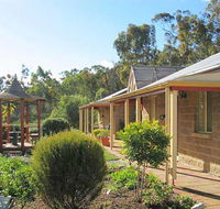 Riesling Trail  Clare Valley Cottages - Pubs and Clubs