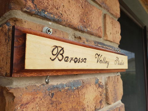 Barossa Valley Studio - Pubs and Clubs 10