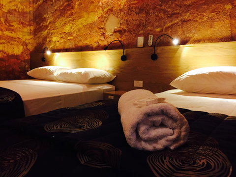 The Lookout Cave Underground Motel - Go Out 28