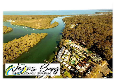 Jervis Bay Holiday Park - Pubs and Clubs 1
