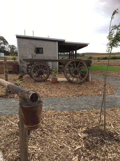 Bukirk Glamping & Fancy Coops - Pubs and Clubs 32