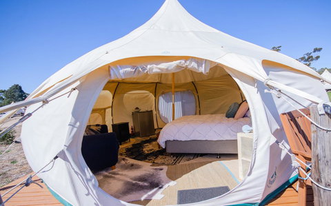 Bukirk Glamping & Fancy Coops - Pubs and Clubs 7