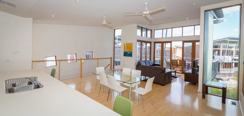 South Shores Yellowfin Villa 96 - South Shores Normanville - Pubs and Clubs 10