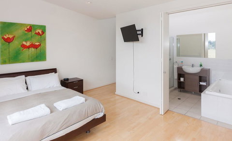 South Shores Yellowfin Villa 96 - South Shores Normanville - Pubs and Clubs 21