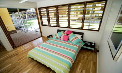 South Shores Yellowfin Villa 96 - South Shores Normanville - Pubs and Clubs 3