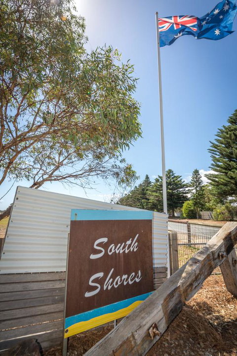 South Shores Yellowfin Villa 96 - South Shores Normanville - Pubs and Clubs 2