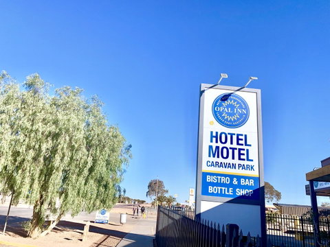 Opal Inn Hotel, Motel, Caravan Park - Go Out 38