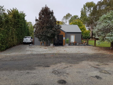 Irongate Studio B&B - Go Out 8