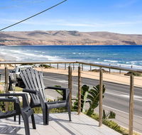 Esplanade Escape - Pubs and Clubs