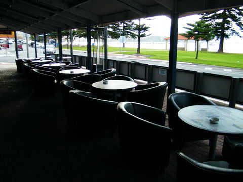 Grand Tasman Hotel - Pubs and Clubs 27