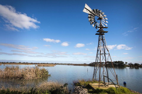 Limestone Ridge - Pubs and Clubs 16