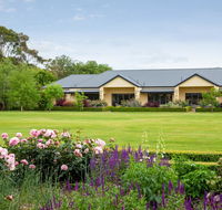The Barn Accommodation - Pubs and Clubs