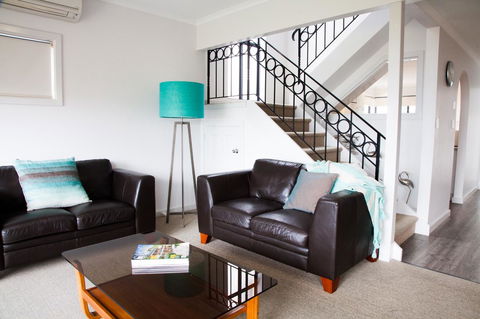 Mariners Cay Apartment - Pubs and Clubs 12