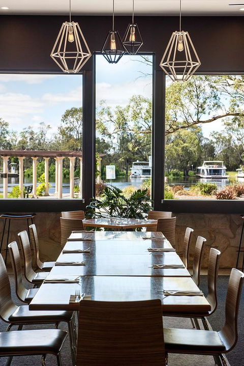 Berri Hotel - Pubs and Clubs 0