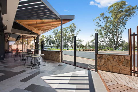 Berri Hotel - Pubs and Clubs 11