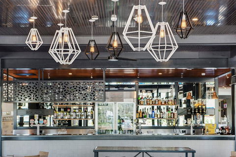 Berri Hotel - Pubs and Clubs 8