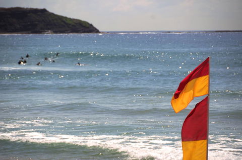 Stylish 3 Bedroom Beachview Apartment - Pubs and Clubs 15