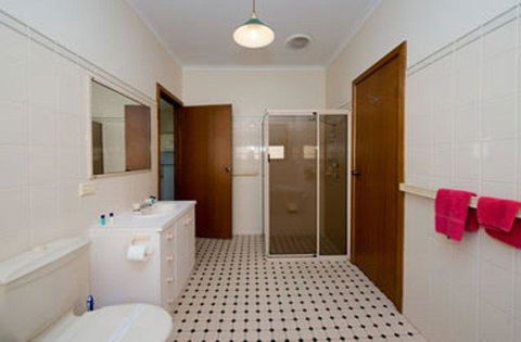 Barmera Lake Resort Motel - Pubs and Clubs 22