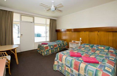 Barmera Lake Resort Motel - Pubs and Clubs 27